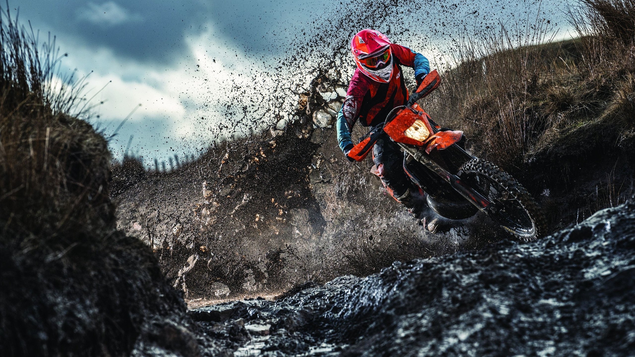 绝杀之夜，英雄与败者的距离仅差0.3秒，拉文用48分写下最悲情注脚